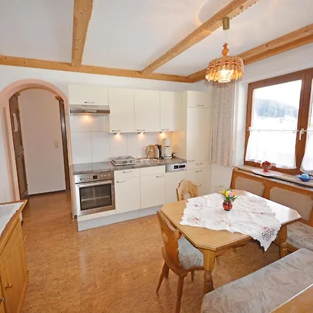 Apartment In Pitztal With Mountain Views 公寓 *